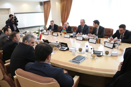 نشست  با وزیر اذربایجان