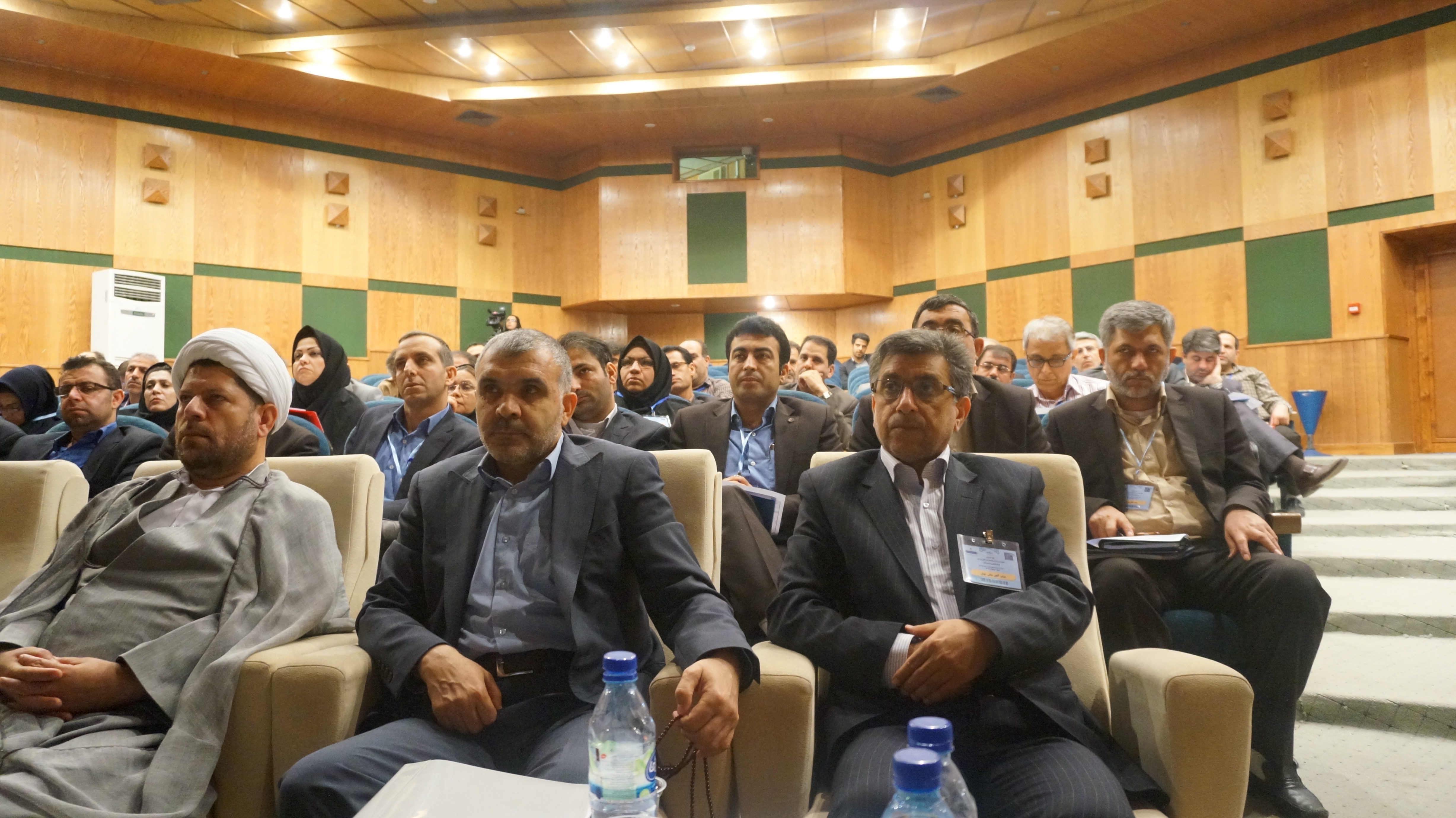 مدیرکل ارتباطات و فناوری اطلاعات خوزستان