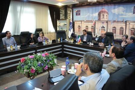 نشست هم اندیشی