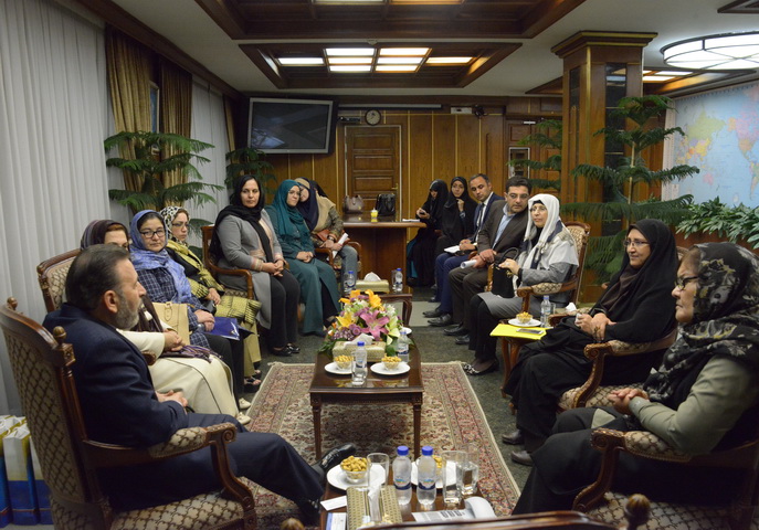 دیداربا زنان