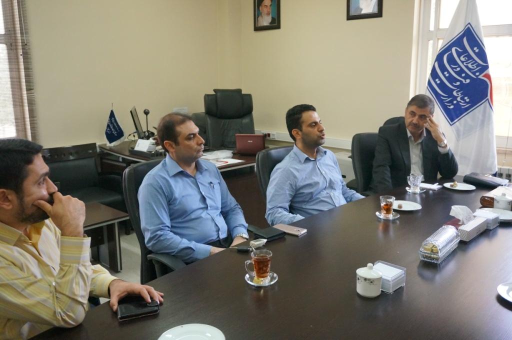 نشست هم اندیشی با مسئولان دانشگاه گلستان1
