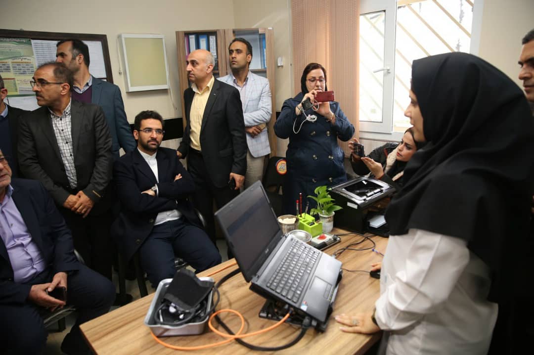 وزیر ارتباطات در مازندران