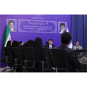 نشست اعضای فراکسیون زنان و خانواده مجلس با وزیر ارتباطات و فناوری اطلاعات