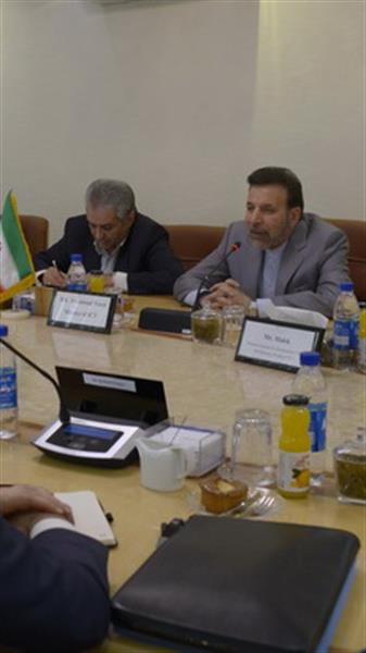 Azeri Central Bank Governor and ICT Minister Discuss Relations
