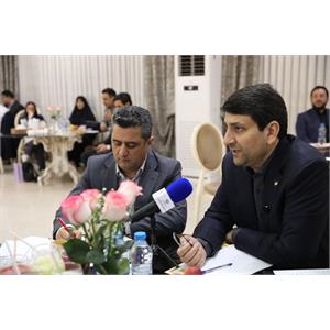 نشست صمیمانه وزیر ارتباطات و فناوری اطلاعات با اصحاب رسانه