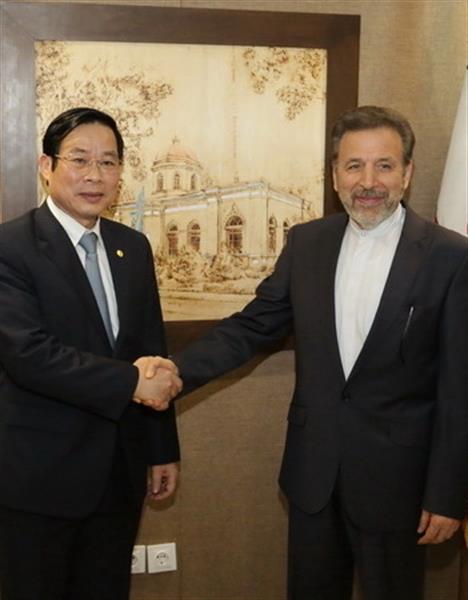 Vietnam’s Communication Minister Talks Increasing Cooperation