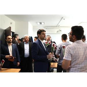 جشن آغاز سال تحصیلی ۱۴۰۴-۱۴۰۵ در دبیرستان علامه حلی با حضور وزیر  ارتباطات و فناوری اطلاعات