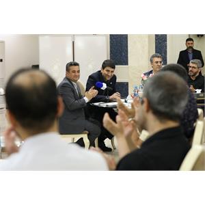 نشست صمیمانه وزیر ارتباطات و فناوری اطلاعات با اصحاب رسانه