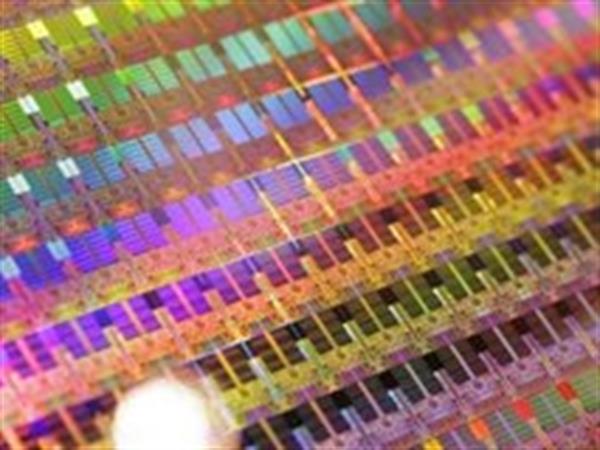 Global chip sales to grow this year: industry group