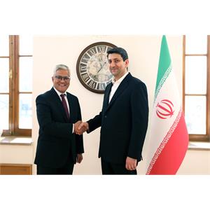 دیدار وزیر ارتباطات با سفیر اندونزی