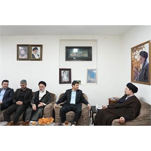 دیدار وزیر ارتباطات با یادگام امام