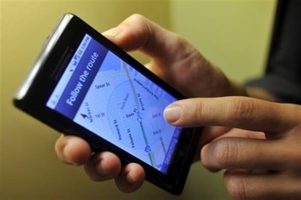Market changes, investors drive Motorola's breakup