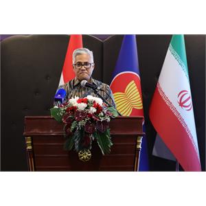 حضور وزیر ارتباطات در مراسم‌ روز ملی اندونزی