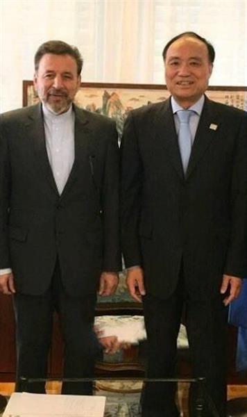 Vaezi Meets ICANN President in Geneva