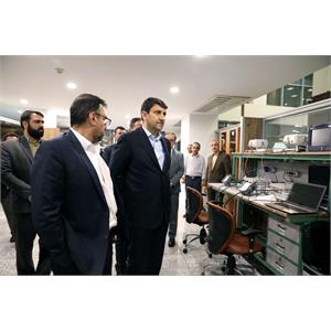 حضور وزیر ارتباطات در پژوهشگاه ارتباطات و فناوری اطلاعات