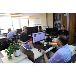 بازدید وزیر ارتباطات از خبرگزاری تسنیم به مناسبت روز خبرنگار
