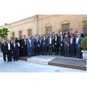 نشست مدیران کل ارتباطات و فناوری اطلاعات استانها با وزیر ارتباطات