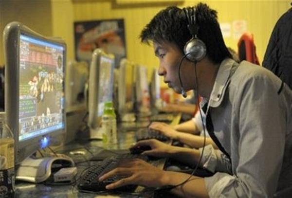 Online gaming sweeps China