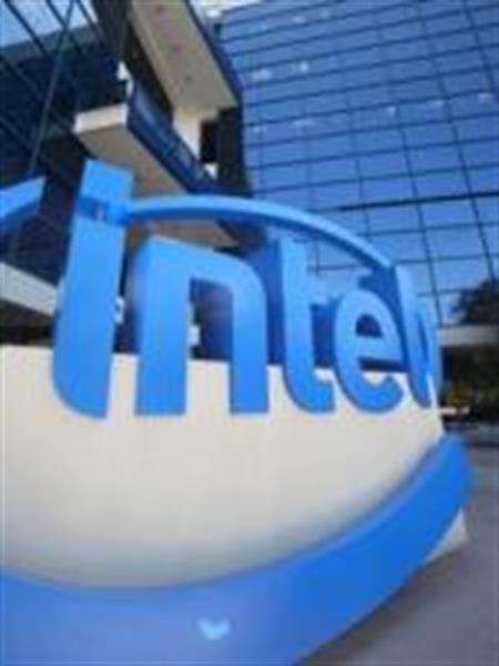 Intel buys wireless chip tech in mobile-phone push