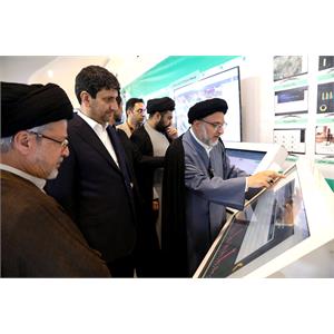 بازدید وزیر ارتباطات از پنجمین نمایشگاه دستاوردهای نهاد وقف