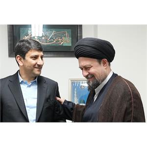 دیدار وزیر ارتباطات با یادگام امام