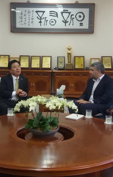 Dr. Khansari Visits S. Korean ETRI