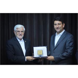بازدید معاون اول رییس جمهور از سازمان فضایی ایران