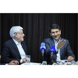 بازدید معاون اول رییس جمهور از سازمان فضایی ایران